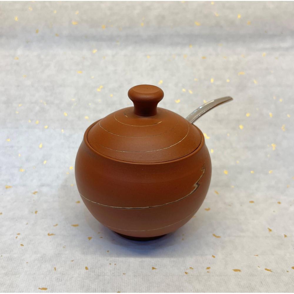 ≪佐渡無名異焼≫佐渡金山坑内の赤土から生まれた伝統の焼き物【佐渡市