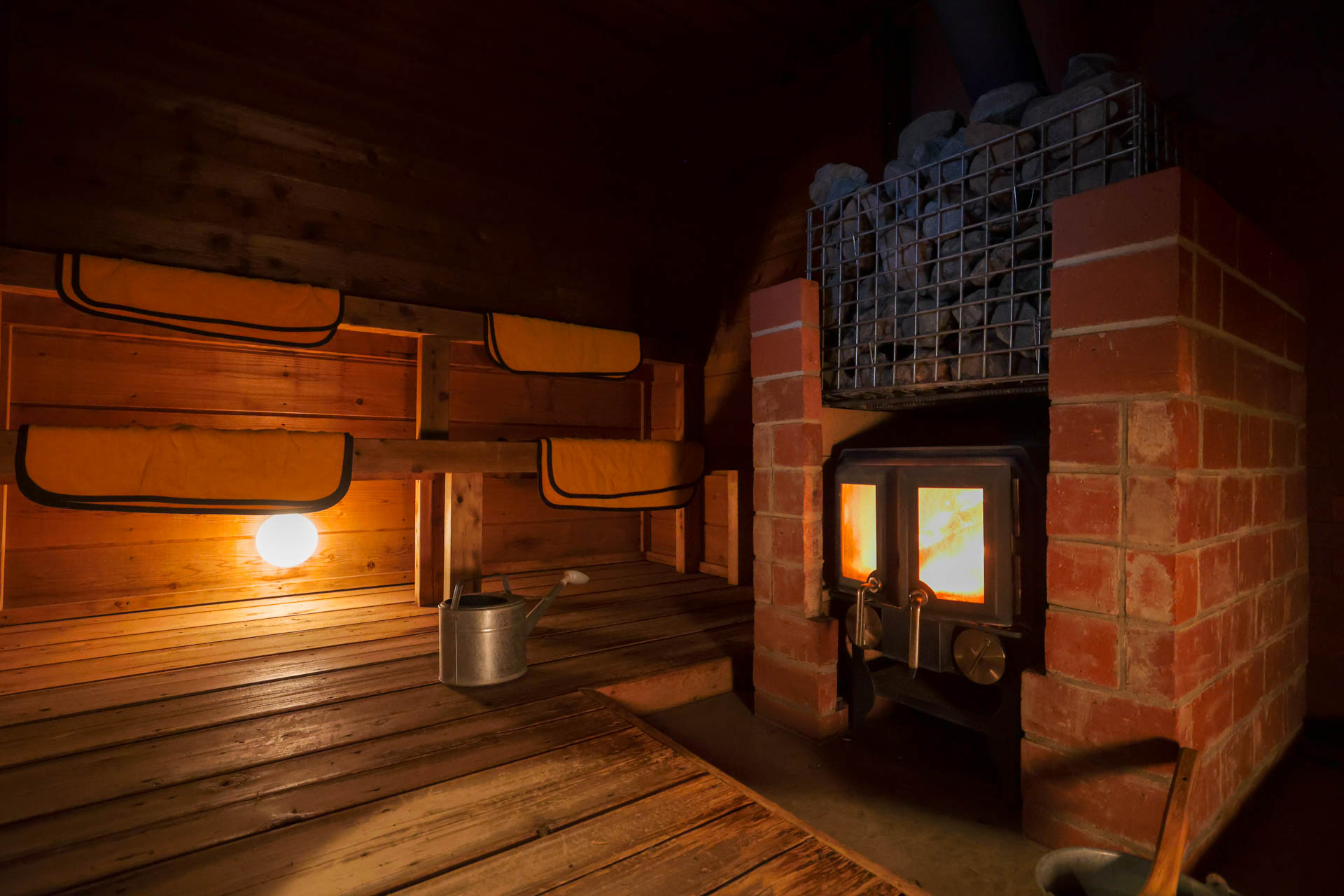 蔵サウナを併設