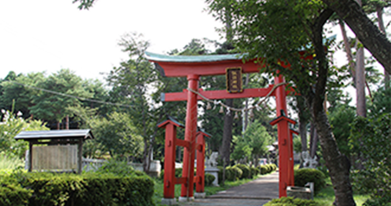 椎崎諏訪神社能舞台